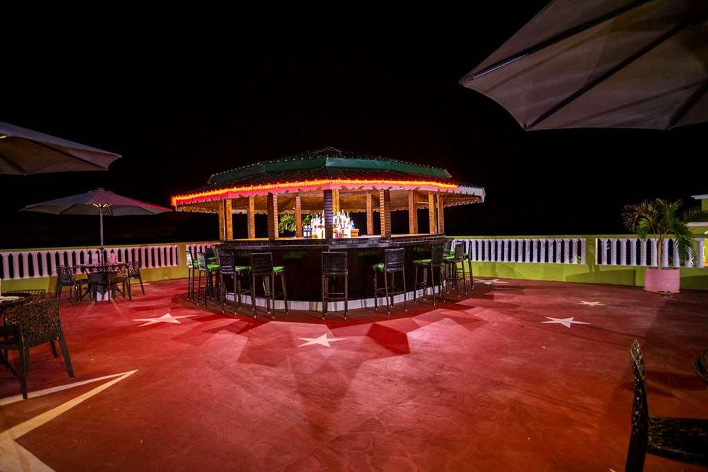 Atlantique View Resort And Spa, Ascend Hotel Collection Saint Andrew Exterior photo
